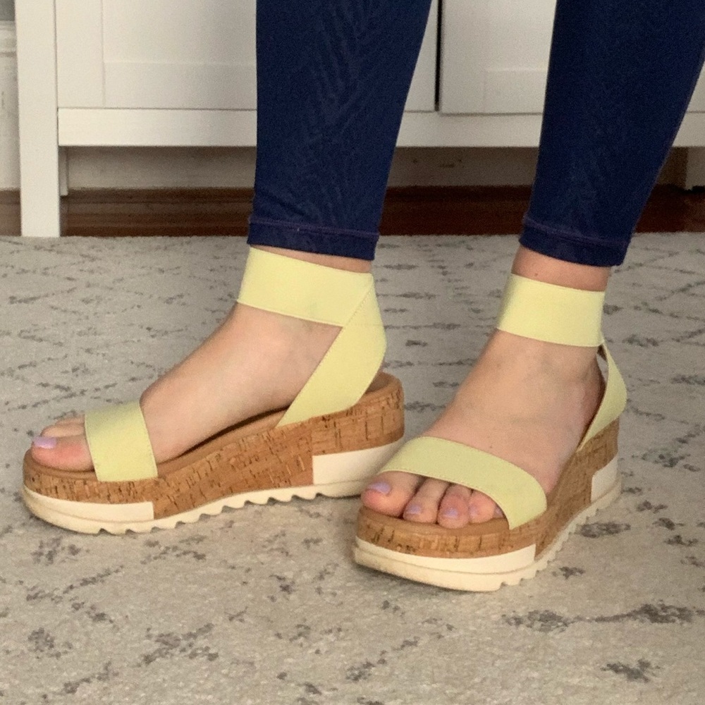 Steve Madden Elba Wedge Sandal
